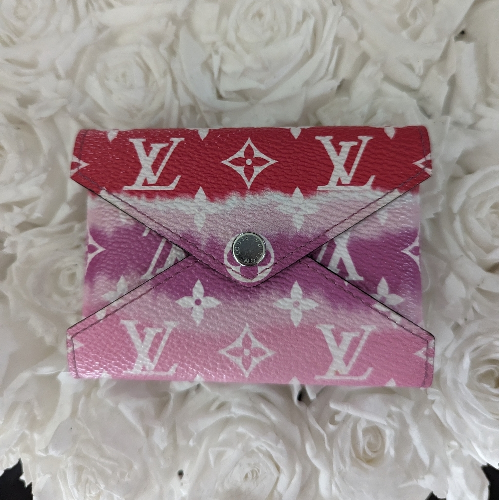 Louis Vuitton Escale Kirigami Small, cardholder size